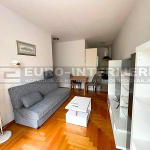 Zagreb Jarun Vogrinec ul. dvosoban stan 47,52 m² + PM