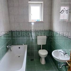 Zagreb - Malešnica, trosoban stan 1. kat 62.44 m² + GPM