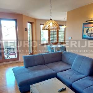 Zagreb Perjavica - Dominika Mandića četverosoban stan NKP 99m² s 2 PM