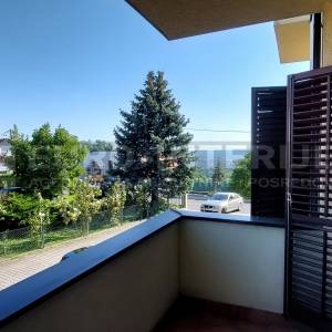 Zagreb Perjavica - Dominika Mandića četverosoban stan NKP 99m² s 2 PM