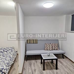 Zagreb - Trnje, renoviran jednosoban stan 29,86 m², BEZ PROVIZIJE!