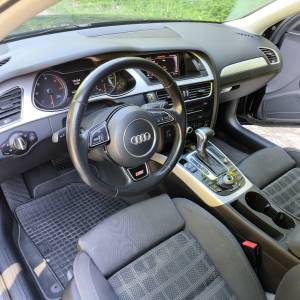 AUDI A4 AVANT 2.0 TDI S-LINE B8.5 2015G