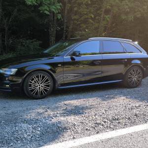 AUDI A4 AVANT 2.0 TDI S-LINE B8.5 2015G