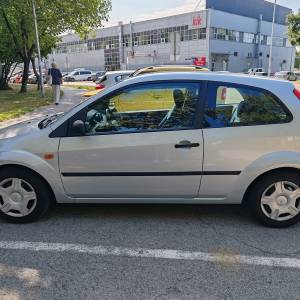 FORD FIESTA 1.4 BENZIN, KLIMA ODLIČAN