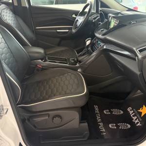 Ford Kuga 1,5 automatikVIGNALE/PREMIUM OPREMAVELIKI SERVIS