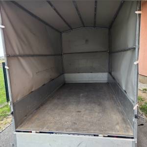Humbaur Auto prikolica