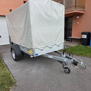 Humbaur Auto prikolica