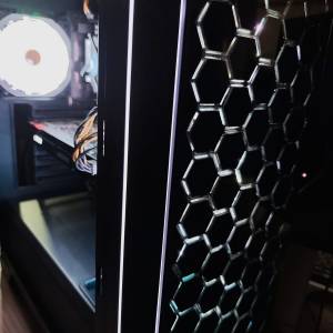i3-10100 4/8, GTX 1080 8gb GDDR5X, 16gb DDR4, 256gb SSD, Win11