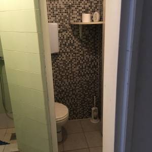 IZNAJMLJUJEM SOBE RADNICIMA I STUDENTIMA – KARLOVAC, BANIJA