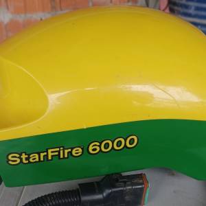 John Deere prijemnik za navigaciju StarFire 6000