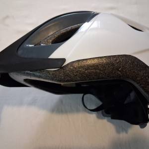 Kaciga za biciklu Btwin - 15€