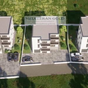 Kaštel Lukšić, novogradnja