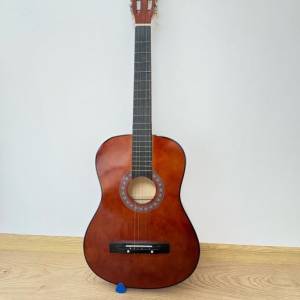 Klasična gitara za učenje/početnike (+ poklon trzalica) (čitaj opis)