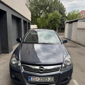 OPEL ASTRA //171tkm//prvi vlasnik//HR auto//klima//odličan//