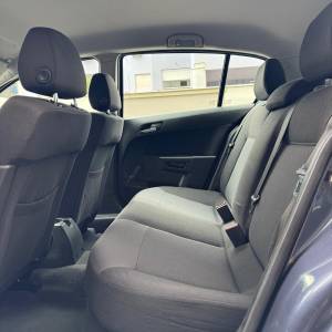 OPEL ASTRA //171tkm//prvi vlasnik//HR auto//klima//odličan//