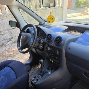 Peugeot 1007