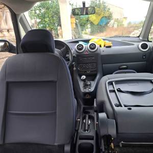 Peugeot 1007