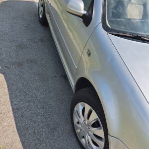 prodaje se ili mjenja za motor