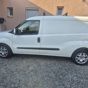 Prodajem fiat doblo