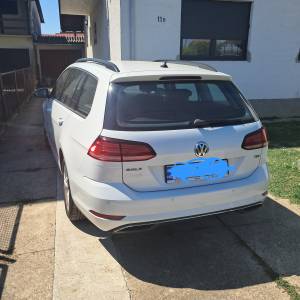 Prodajem Golf 7 Variant 2018g,automatik