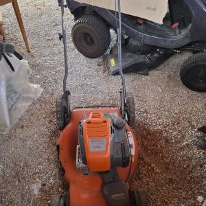 Samohodna kosilica Husqvarna lb155s