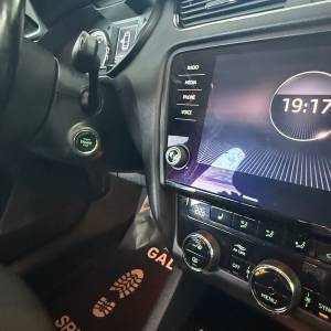 Škoda Octavia 1,6 TDI XENONKEYLESS GOGRIJANJE SJEDALAJAMSTVO 12