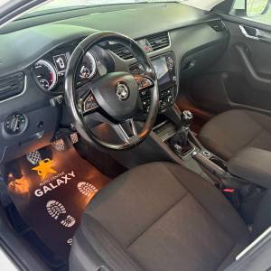 Škoda Octavia 1,6 TDI XENONKEYLESS GOGRIJANJE SJEDALAJAMSTVO 12