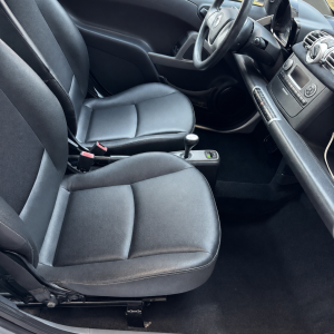 SMART FORTWO //139tkm//prvi vlasnik//klima//odličan//