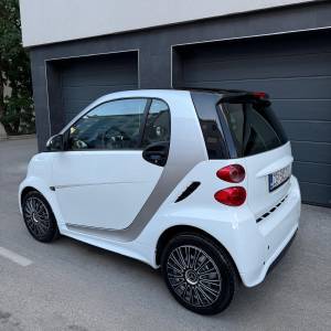 SMART FORTWO //139tkm//prvi vlasnik//klima//odličan//