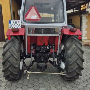 Traktor Universal