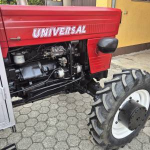 Traktor Universal