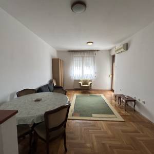 Trešnjevka - 2-soban stan za dugoročni najam 43 m2 za 2 osobe