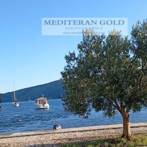 Trogir, Marina, novogradnja