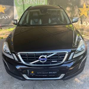 Volvo XC60 AWD D3 automatikUREDAN