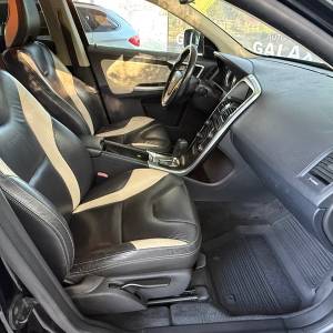 Volvo XC60 AWD D3 automatikUREDAN