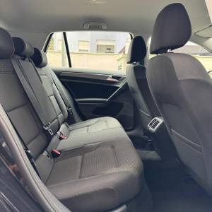 VW GOLF 7.5 1.6TDI //144tkm//prvi vlasnik//navigacija//odličan//