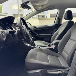 VW GOLF 7.5 1.6TDI //144tkm//prvi vlasnik//navigacija//odličan//