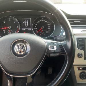 VW Passat 1.6 TDI -- 2016, kuka, 184 000 km, drugi vlasnik