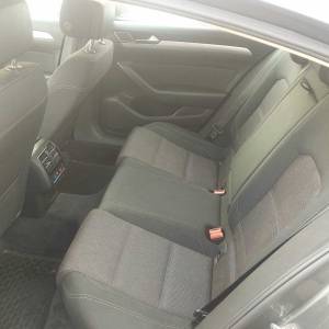 VW Passat 1.6 TDI -- 2016, kuka, 184 000 km, drugi vlasnik