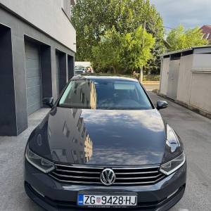 VW PASSAT 2.0TDI /167tkm/prvi vlasnik/servisna knjiga+računi/odličan/