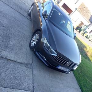 VW Passat Variant 1.6 TDI DSG VELIKI SERVIS REG 1 god