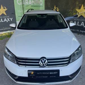 VW Passat Variant 2,0 TDI automatik130 KWVELIKI SERVIS