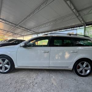 VW Passat Variant 2,0 TDI automatik130 KWVELIKI SERVIS