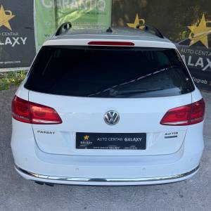 VW Passat Variant 2,0 TDI automatik130 KWVELIKI SERVIS
