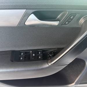 VW Passat Variant 2,0 TDI automatik130 KWVELIKI SERVIS