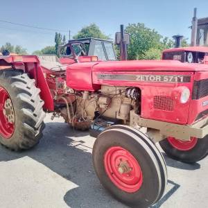 Zetor 5711