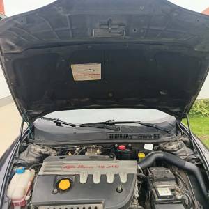 Alfa Romeo 147 1.9 JTDm