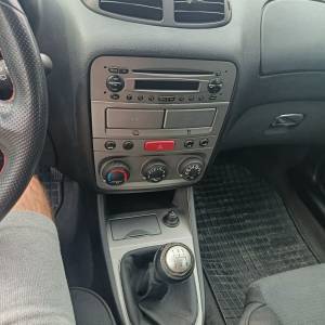 Alfa Romeo 147 1.9 JTDm