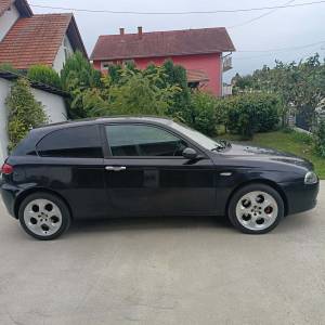 Alfa Romeo 147 1.9 JTDm