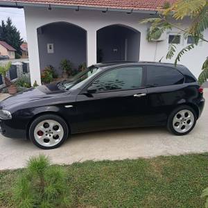 Alfa Romeo 147 1.9 JTDm